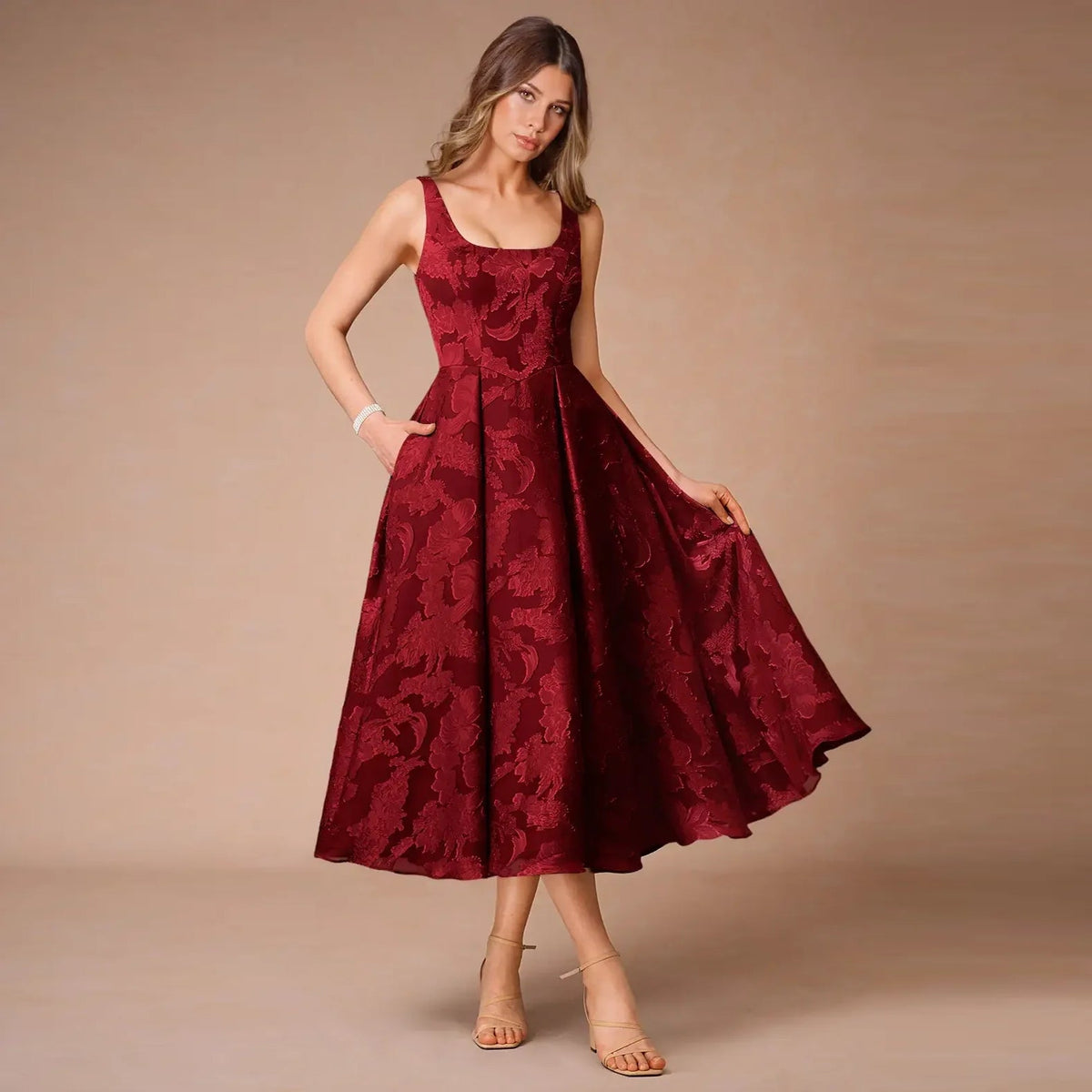 Chic Midi Dress Collection Elevate Your Look - Celidior
