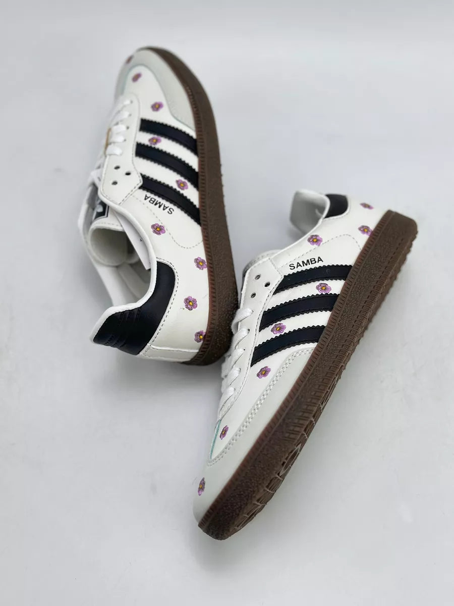 Cindy Sneakers