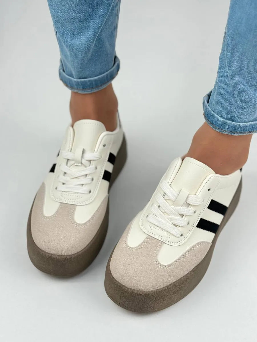 Shirley Sneakers