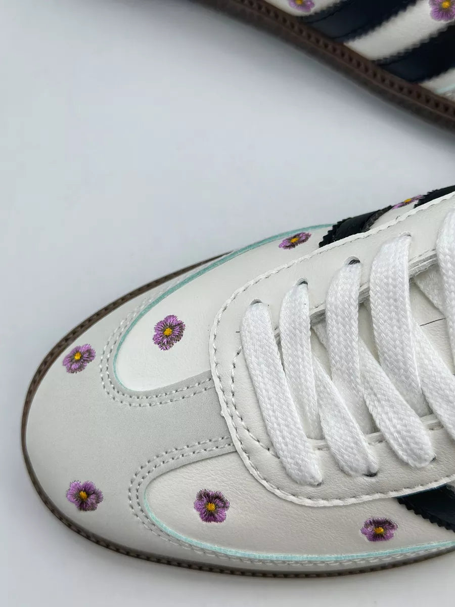 Cindy Sneakers