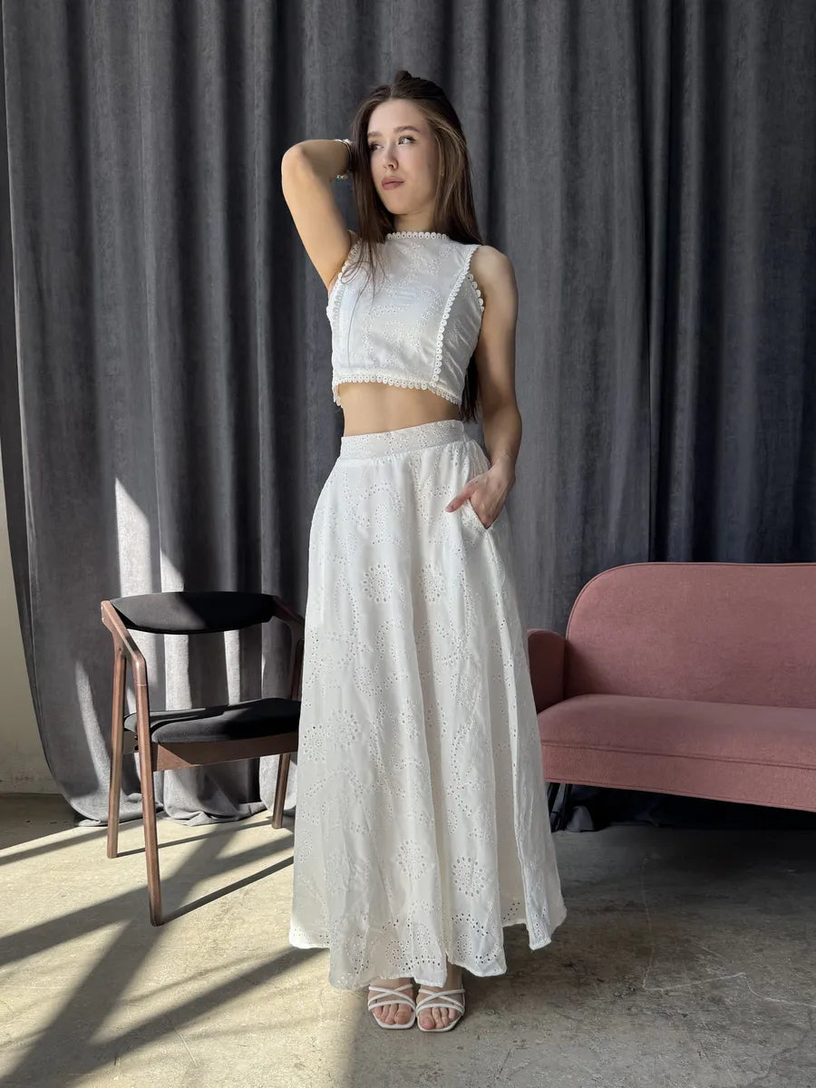 Aige Vest And Lace Skirt Set
