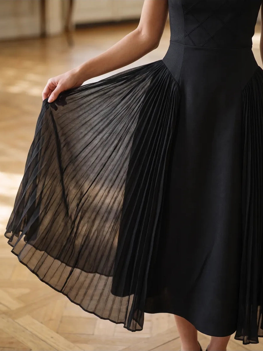 Aridwen Square Neck Cinched Pleated Midi Dress