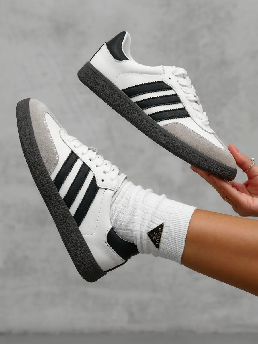 Cindy Sneakers