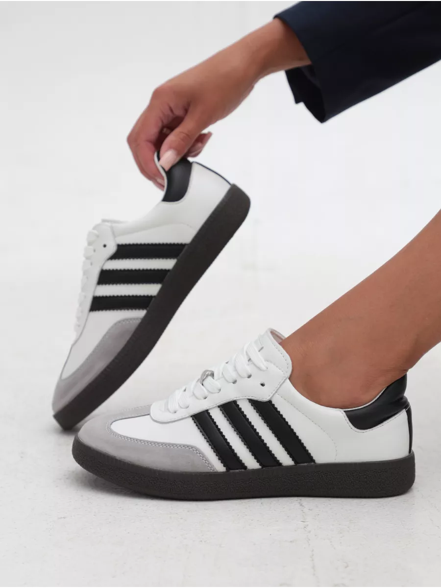 Cindy Sneakers