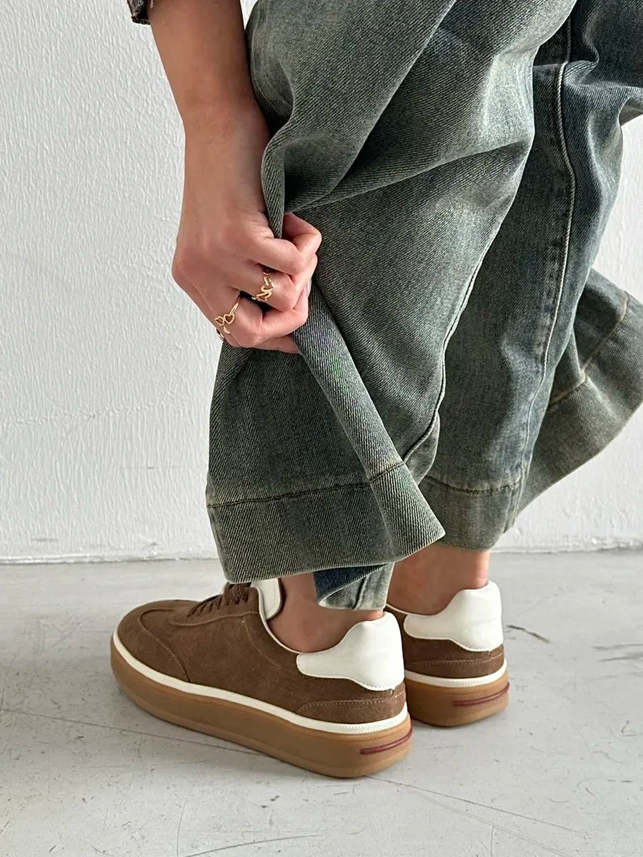 Emily Sneakers