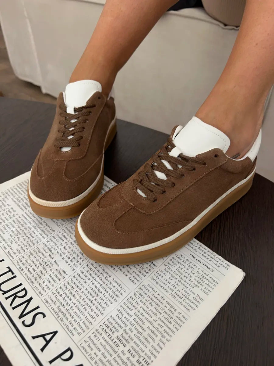 Emily Sneakers