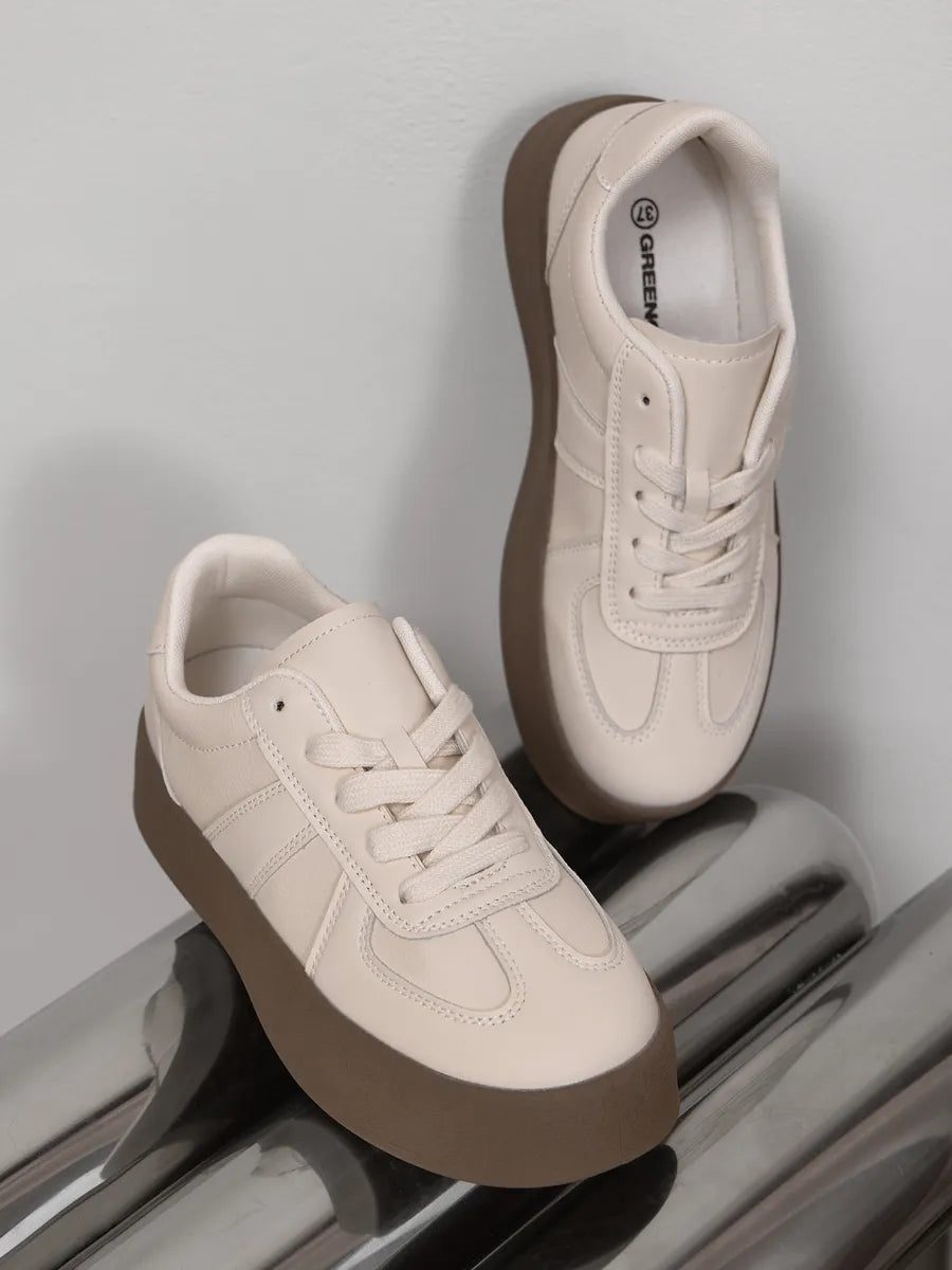 Kathleen Sneakers