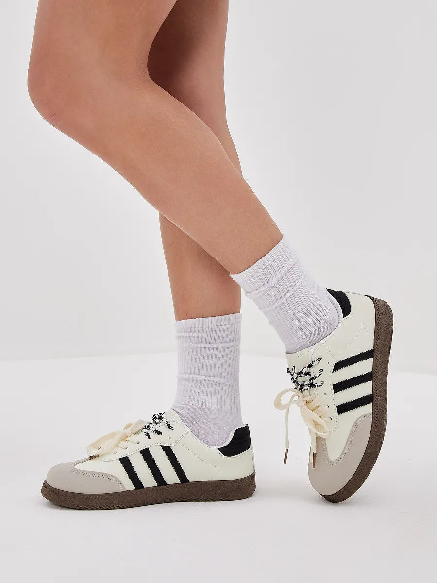 Lillian Sneakers