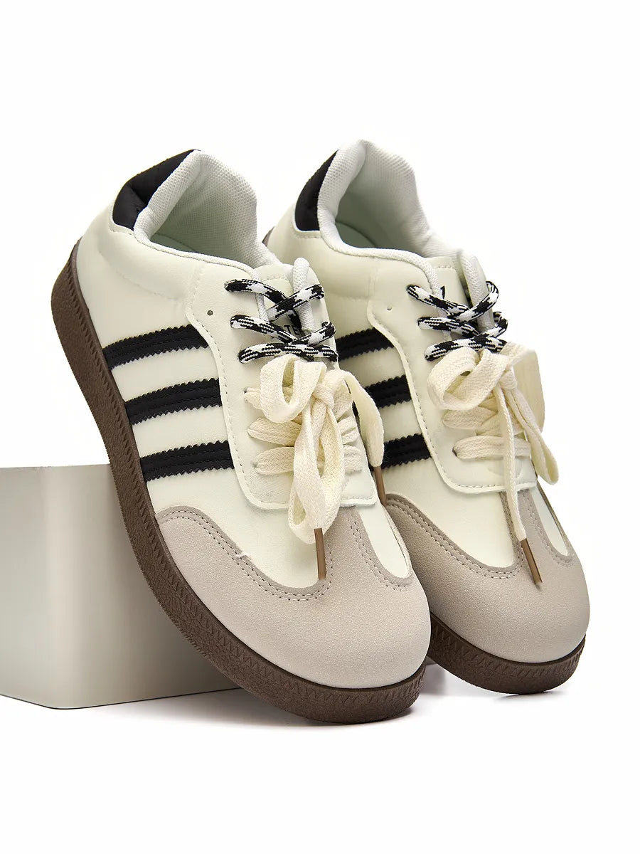 Lillian Sneakers