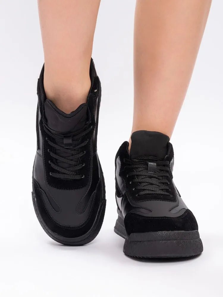 Audrey Sneakers: Stylish and Comfortable FootwearOtherCelidiorCelidior