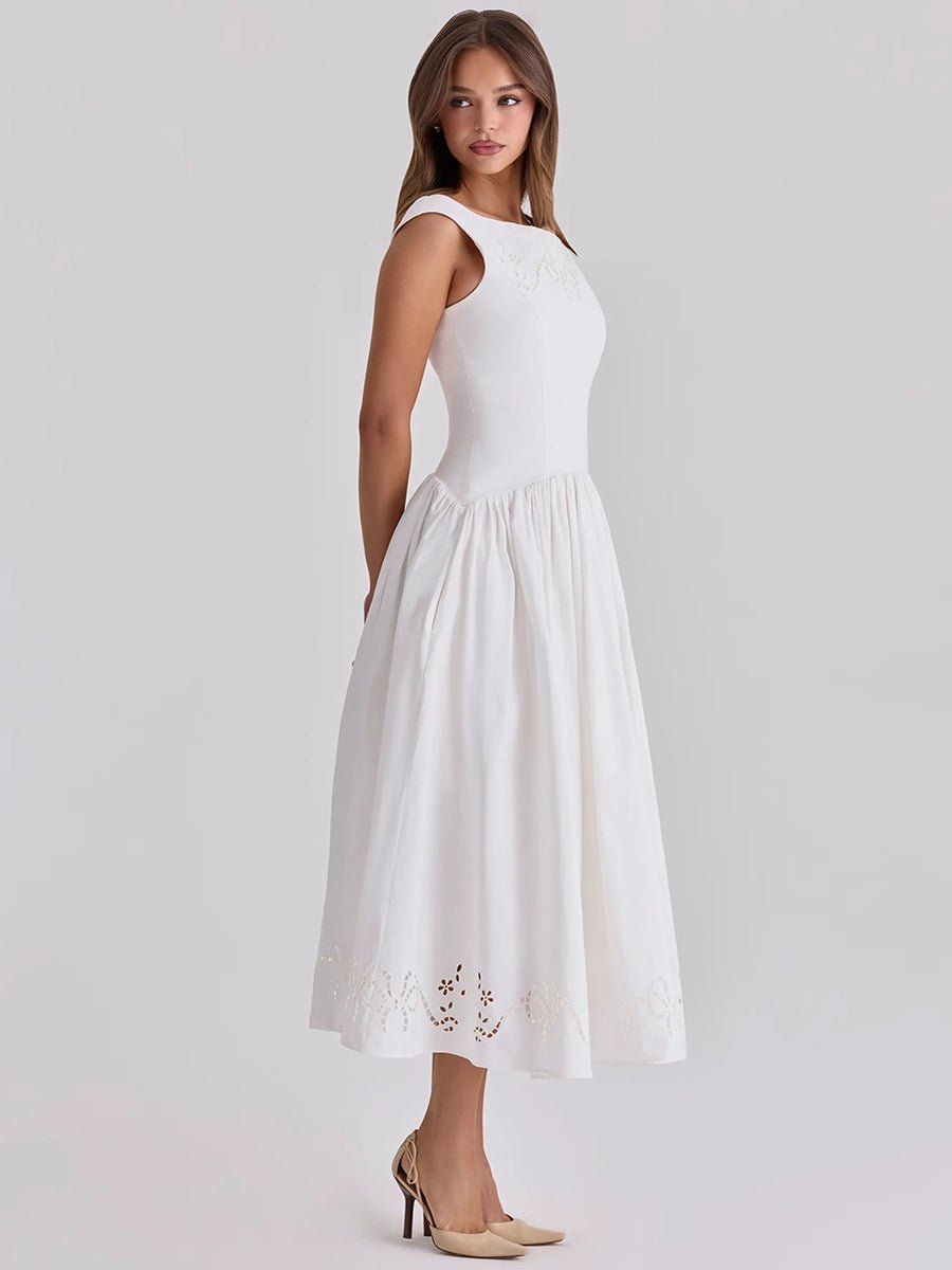 Briona Halter-Neck Embroidered Waist-Cinching A-Line Dressmidi dressCelidiorCelidiorCJLY293259701AZnull