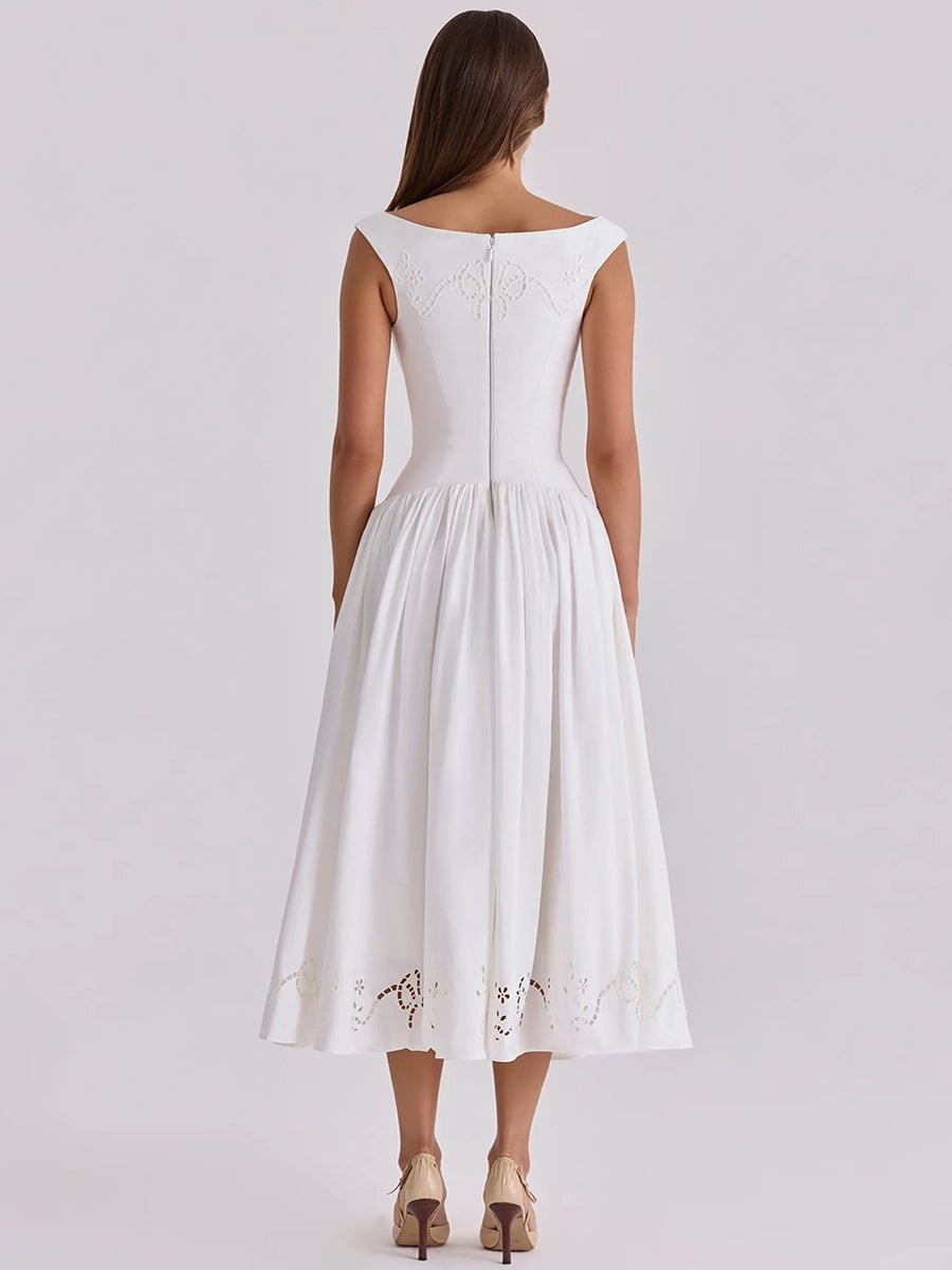 Briona Halter-Neck Embroidered Waist-Cinching A-Line Dressmidi dressCelidiorCelidiorCJLY293259701AZnull