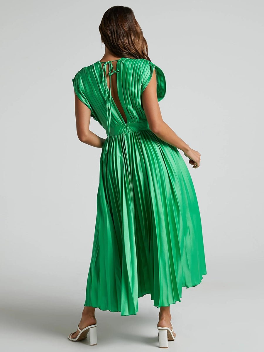 Nadine Summer V-neck Pleated Dress - Celidior