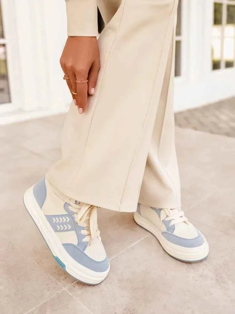 Pamela Sneakers: Step into Style - Celidior