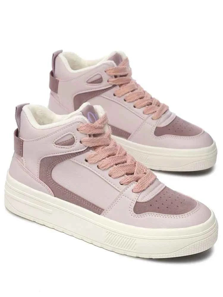 Pamela Sneakers: Step into Style - Celidior