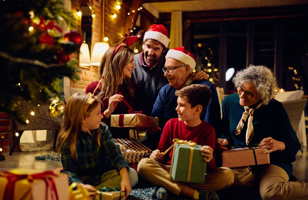 10+ most meaningful and surprising Christmas gifts for your lover - Celidior