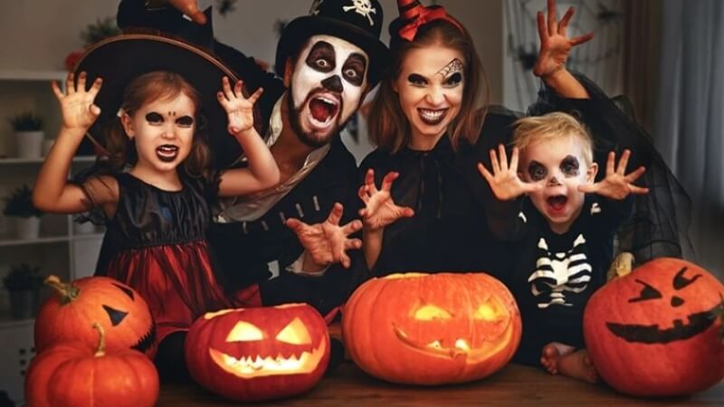 15+ ideas for organizing Halloween at the office, company 2025 - Celidior