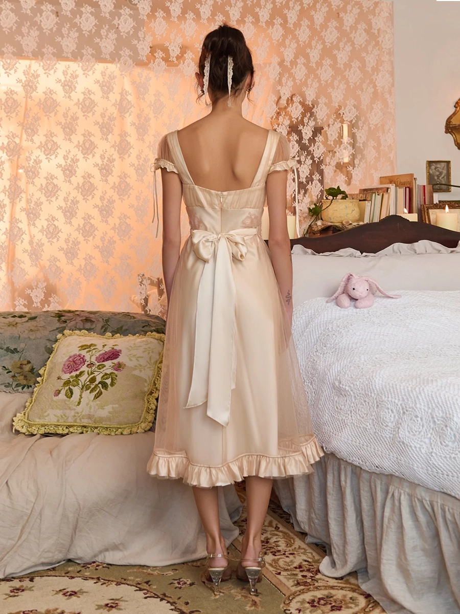 Amity Vintage Chic Deep V-Neck Mesh Spliced Satin Dress