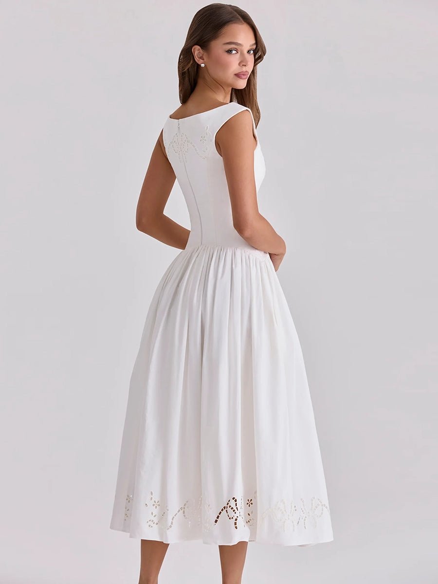 Briona Halter-Neck Embroidered Waist-Cinching A-Line Dressmidi dressCelidiorCelidiorCJLY293259701AZnull