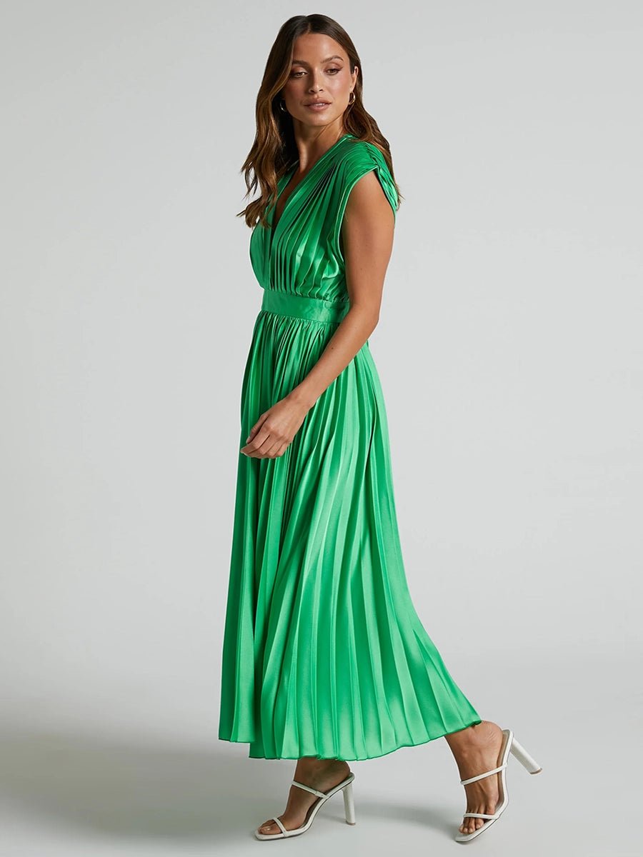 Nadine Summer V-neck Pleated Dress - Celidior