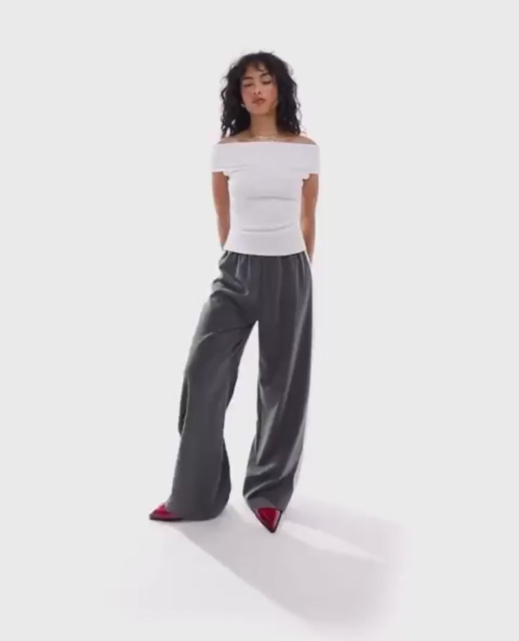 Kristy Tube Top Sexy T-shirt Off-shoulder (2).mp4