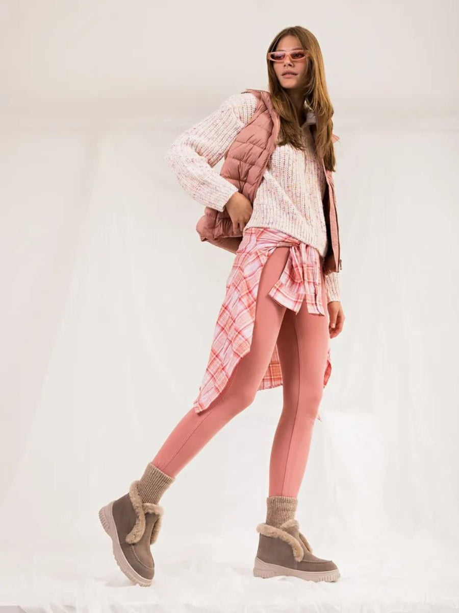 Ana Sneakers: Comfort and Style perfected.Celidior